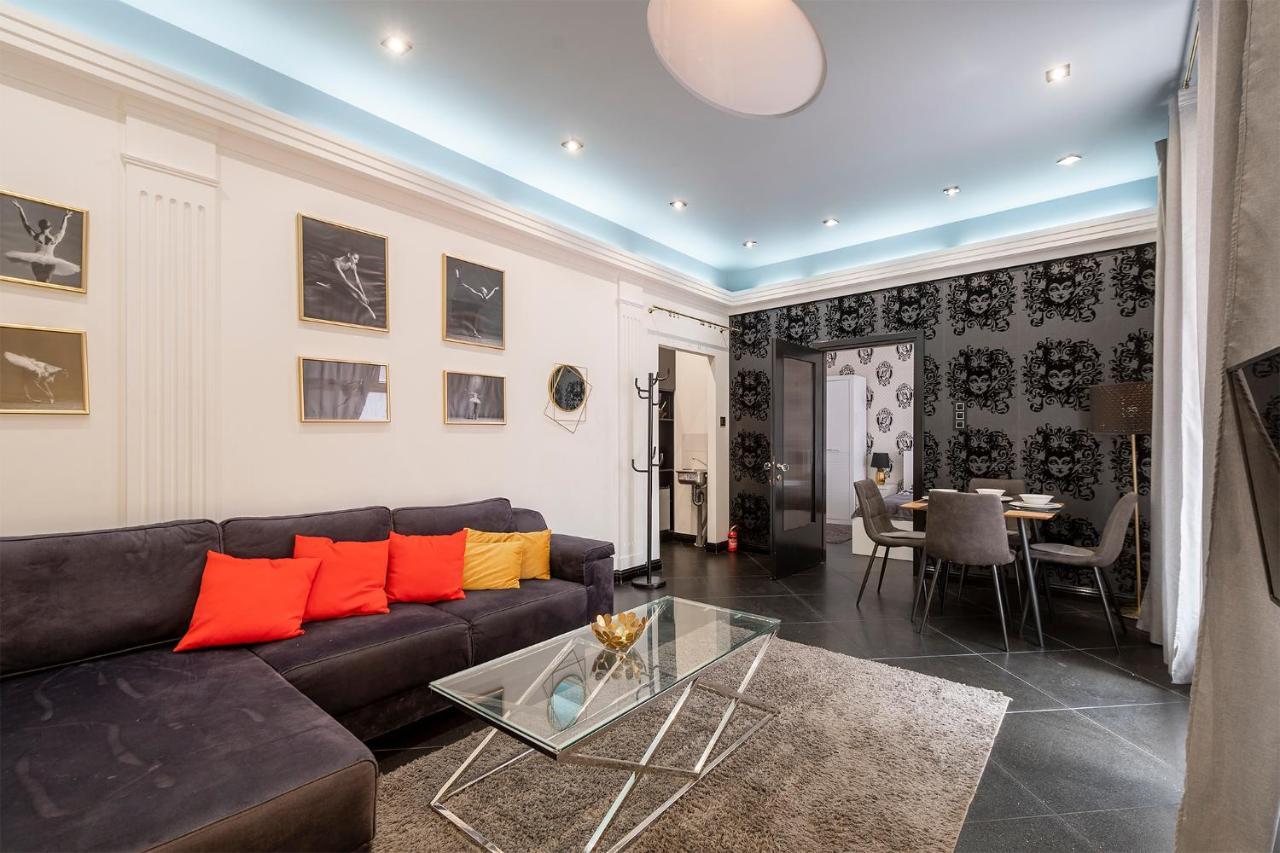 Grand Luxuryb&B -Piotrkowska St Free Parking Lodz  Ngoại thất bức ảnh